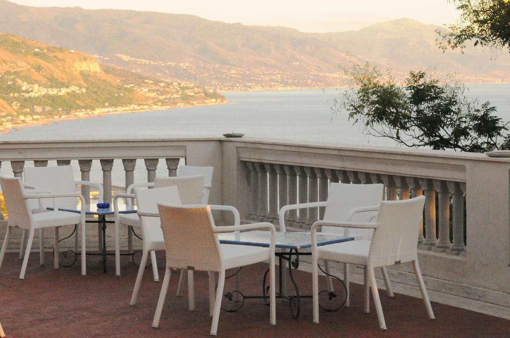 Grand Hotel San Michele Четраро Экстерьер фото