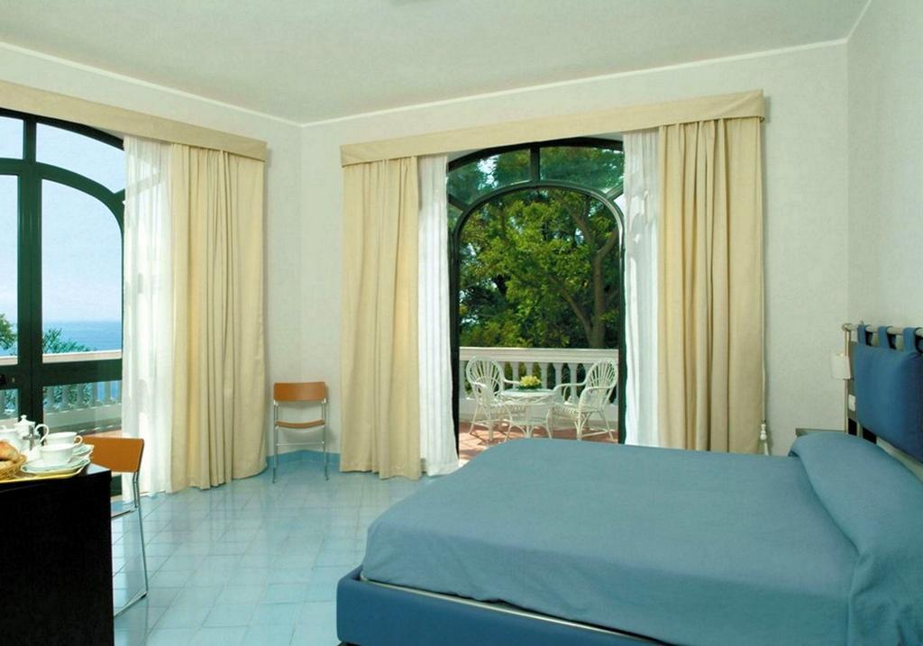 Grand Hotel San Michele Четраро Экстерьер фото