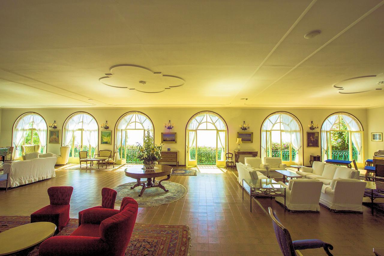 Grand Hotel San Michele Четраро Экстерьер фото
