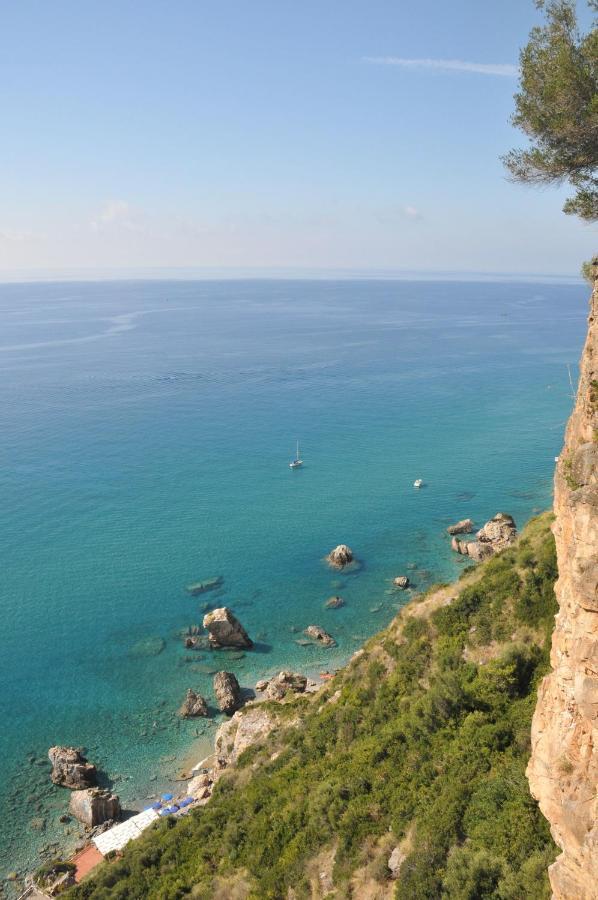 Grand Hotel San Michele Четраро Экстерьер фото